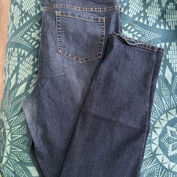 Torrid size 20 tall denim jeans - Picture 3 of 3